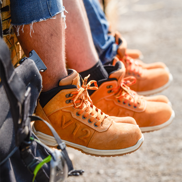 V12 Footwear V2150 BoB IGS Band of Builders Safety Boot